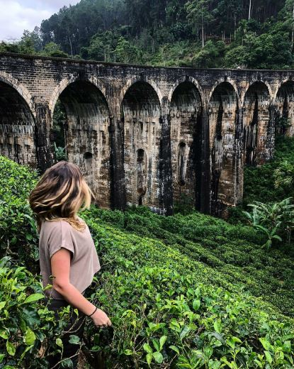Best Viewpoints of Nine Arch Bridge Ella